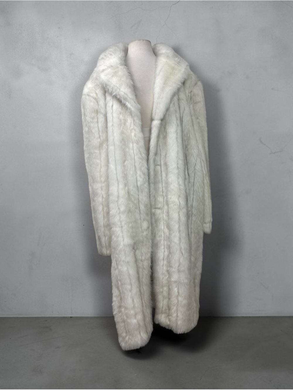 Vintage Unisex IL Canto men’s Full Length Oversized faux Fur Coat Jacket Mob Wif